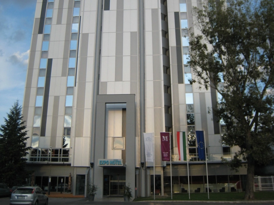 Expo Hotel a BNV kiállító tér mellett